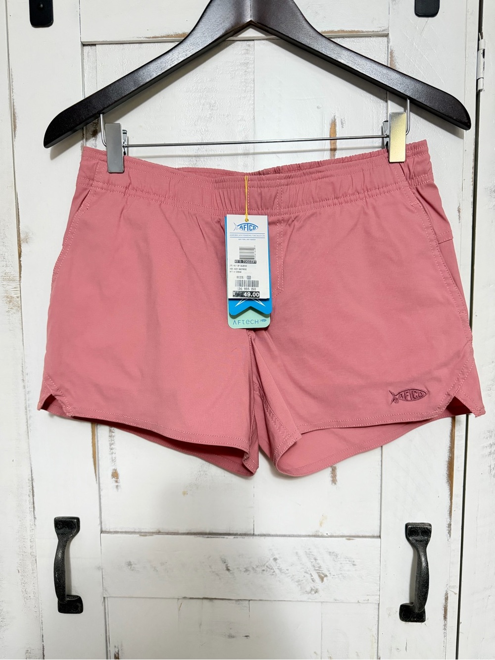 AFTCO Women's Rose Pink Athletic Shorts